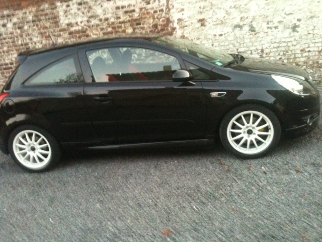 Thomas Decatoire's Vauxhall Corsa D